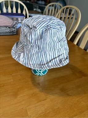 Striped Blue and White Bucket Hat - Women
